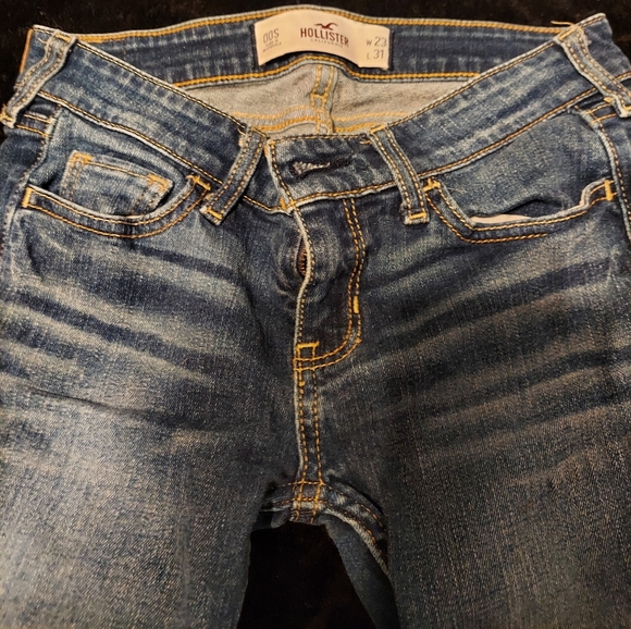 Hollister Jeans 00S - Picture 1 of 7